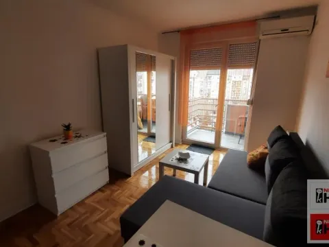 Stan in Nova Detelinara