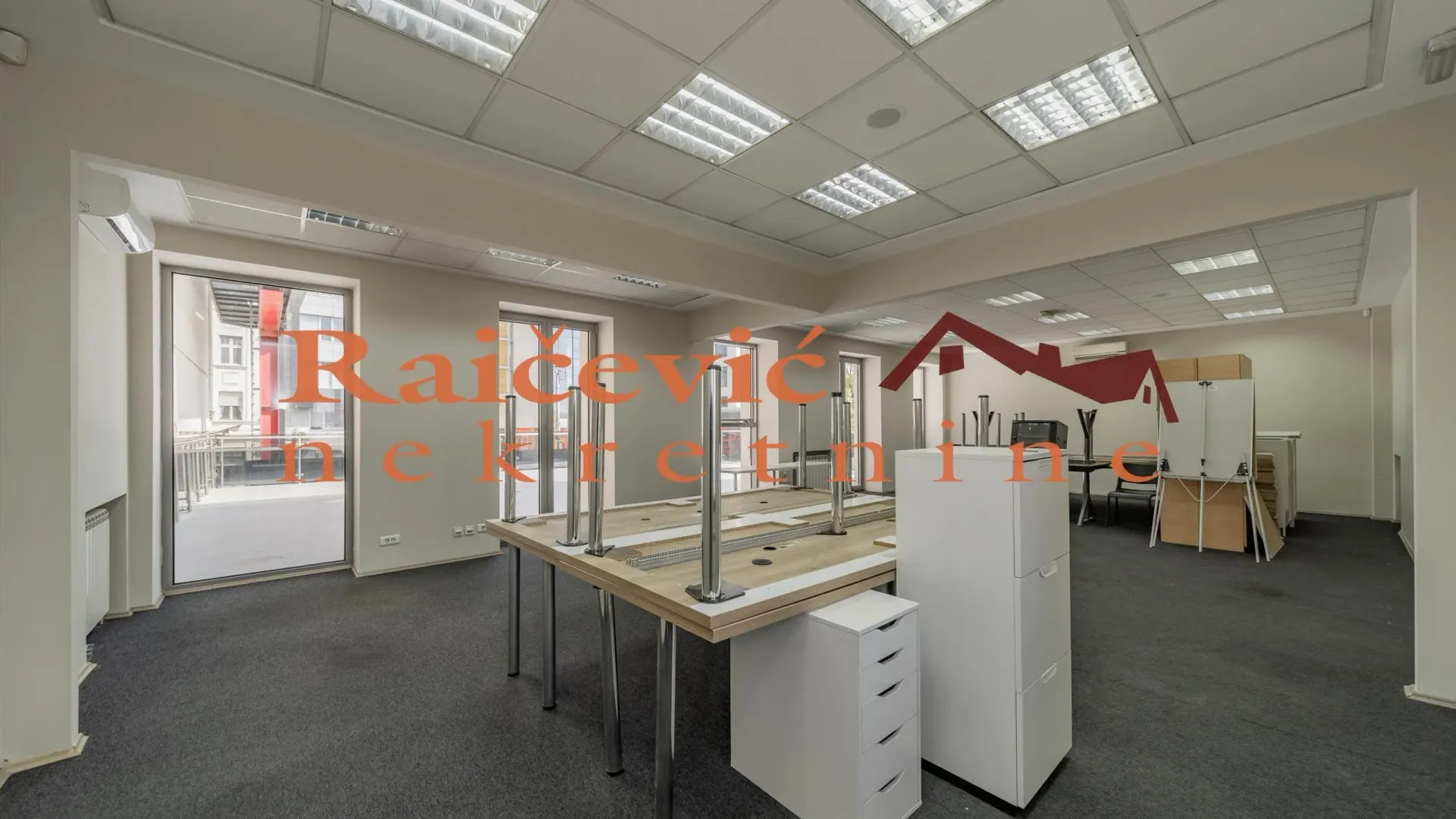 Rent, office space, 216m², Savski Venac, Beograd