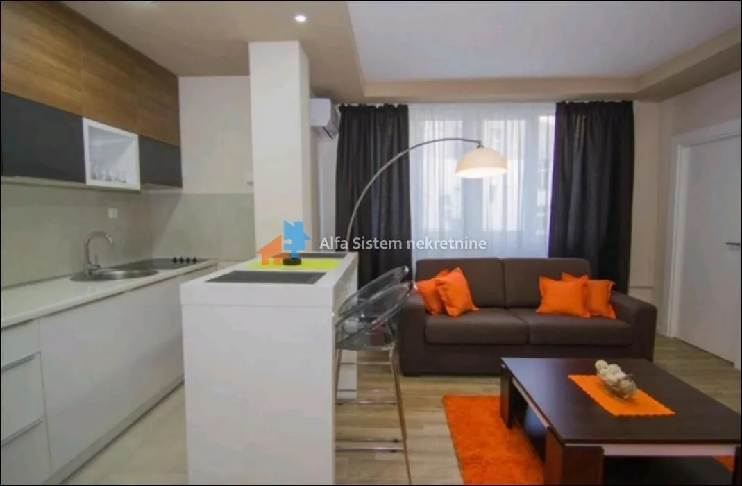 Izdavanje, stan, 65m², Stari Grad, Beograd