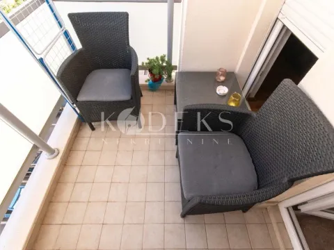 Izdavanje, jednosoban stan, 42m², City Kej, Podgorica - image 10