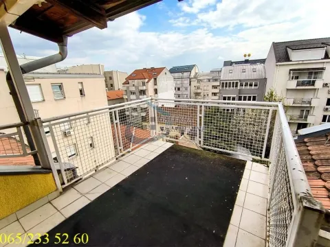 Izdavanje, trosoban stan, 85m², Vračar Hram, Vračar Sve Podlokacije - image 15