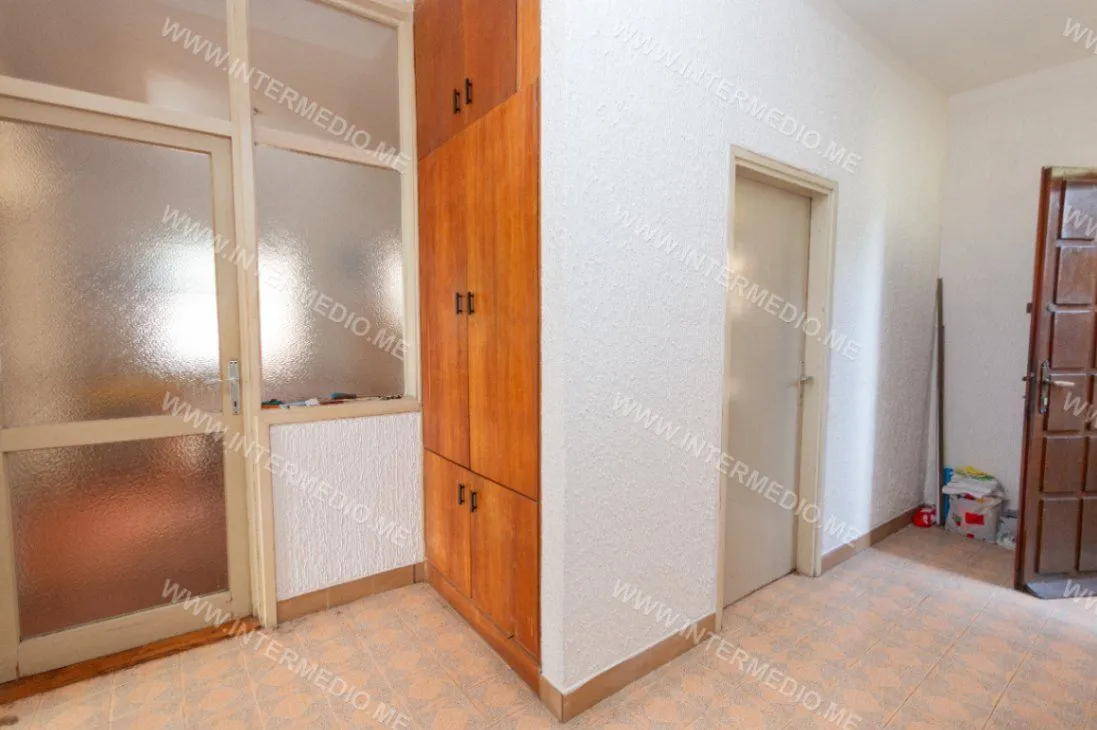 Prodaja, kuća, 213m², Centar, Herceg Novi