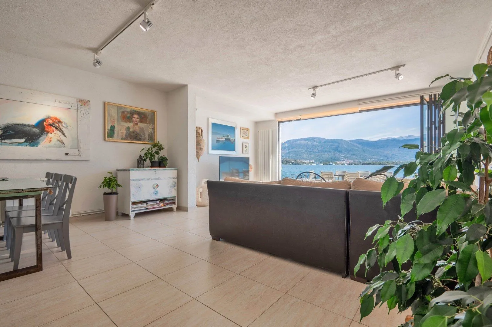 Sale, house, 172m², Kotor, Crna Gora