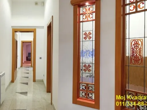 Sale, four bedroom apartment, 120m², Stari Grad, Beograd - image 11