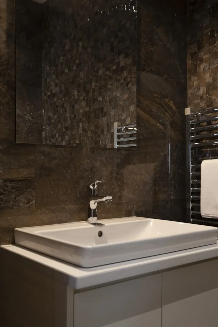 Prodaja, trosoban stan, 136m², Kotor, Crna Gora