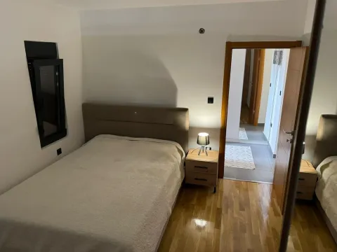 Izdavanje, jednosoban stan, 65m², Murtovina, Podgorica - image 2