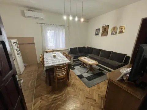 Sale, house, 84m², Borča Sve Podlokacije, Beograd - image 8