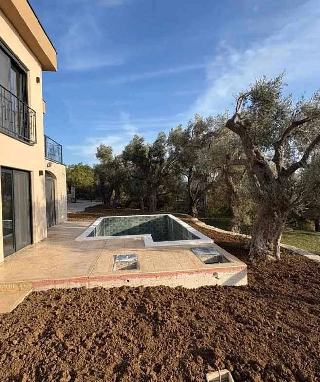 Prodaja, kuća, 225m², Centar, Bar