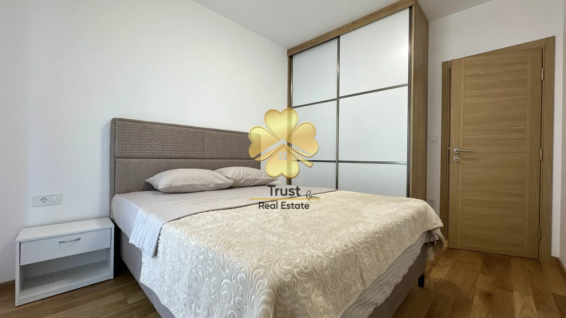Rent, two bedroom apartment, 70m², City Kvart, Podgorica