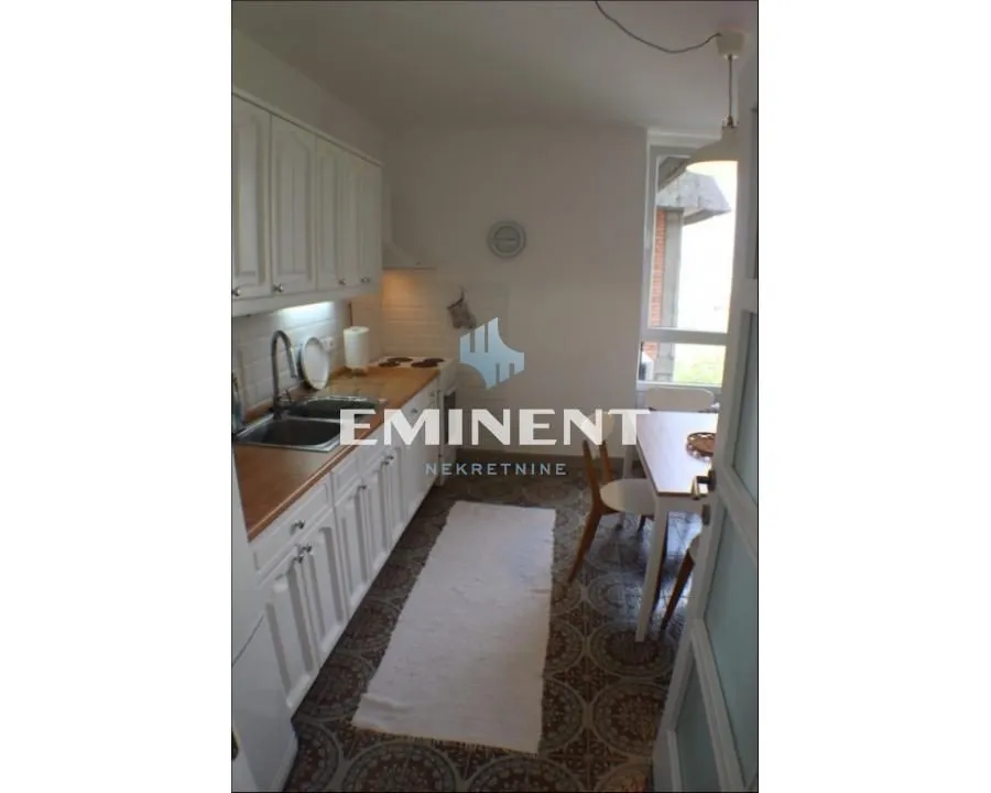 Rent, two bedroom apartment, 54m², Kalenić Pijaca, Vračar Sve Podlokacije