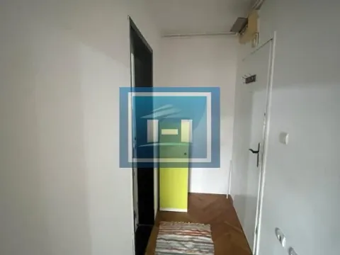 Izdavanje, jednosoban stan, 42m², Kajsijar, Jagodina - image 5