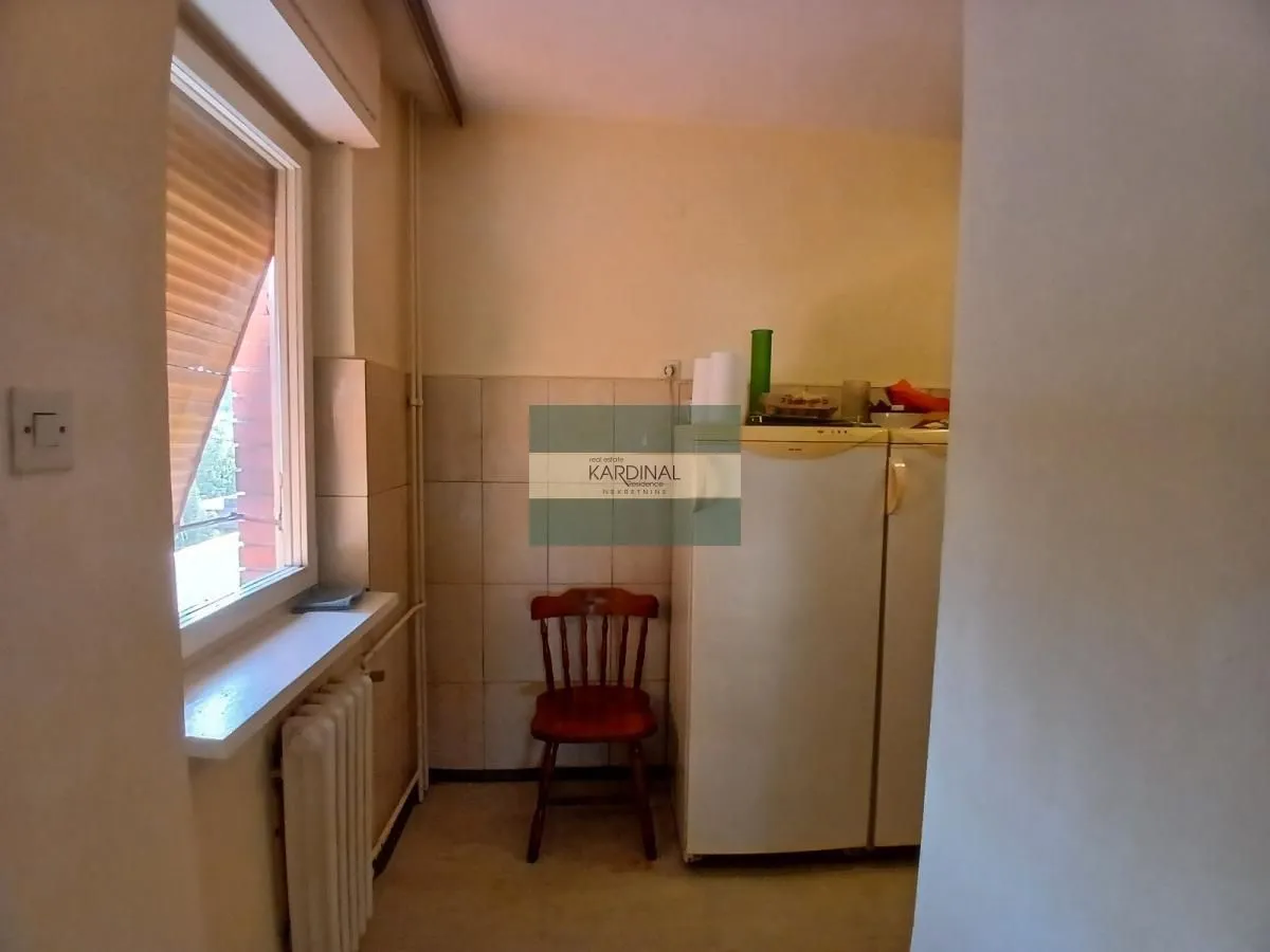 Prodaja, trosoban stan, 75m², Strelište, Jagodina