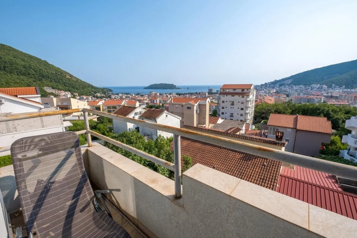 Prodaja, dvosoban stan, 76m², Budva, Crna Gora
