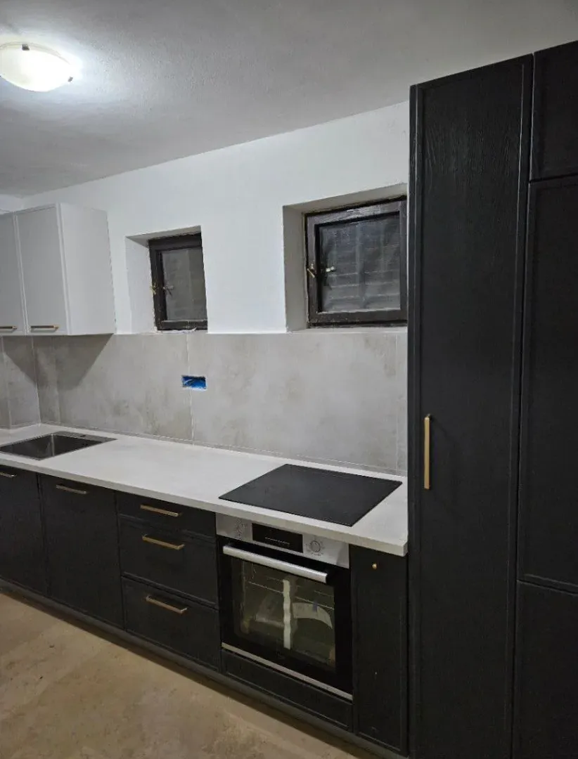 Rent, house, 90m², Brdišta, Tivat