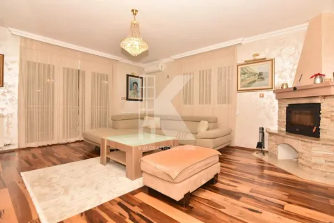 Rent, house, 175m², Vranići, Podgorica - image 2
