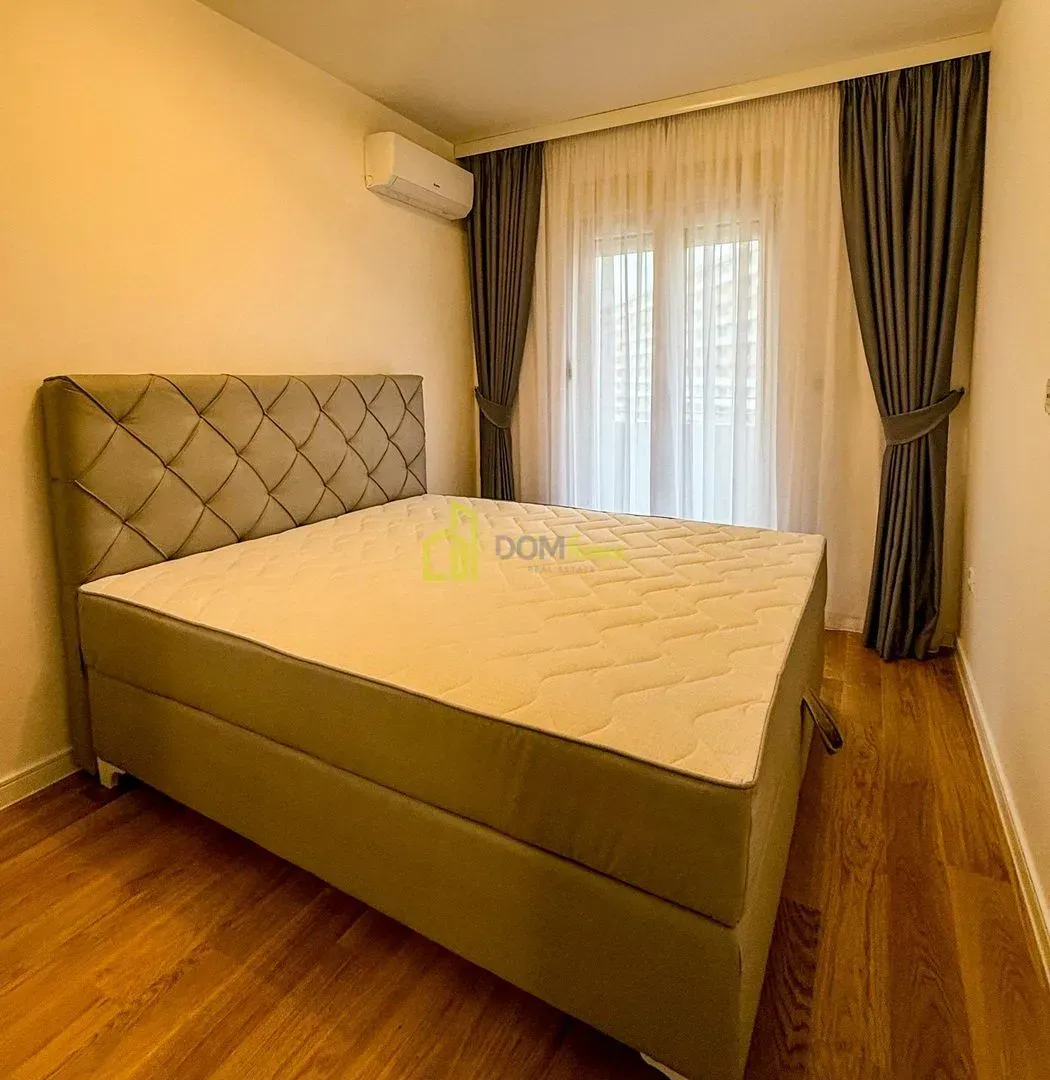 Rent, three bedroom apartment, 93m², Central Point, Podgorica