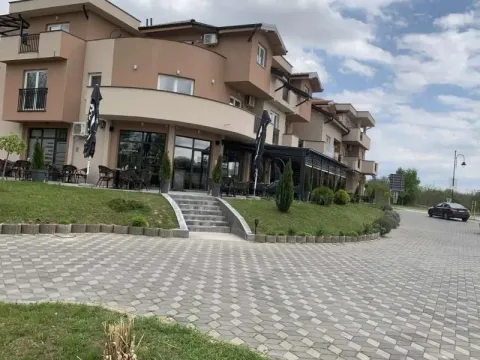 Sale, office space, 1300m², Veliko Gradište, Srbija - image 4