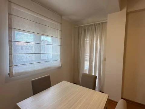Izdavanje, jednosoban stan, 48m², Centar, Tivat - image 7