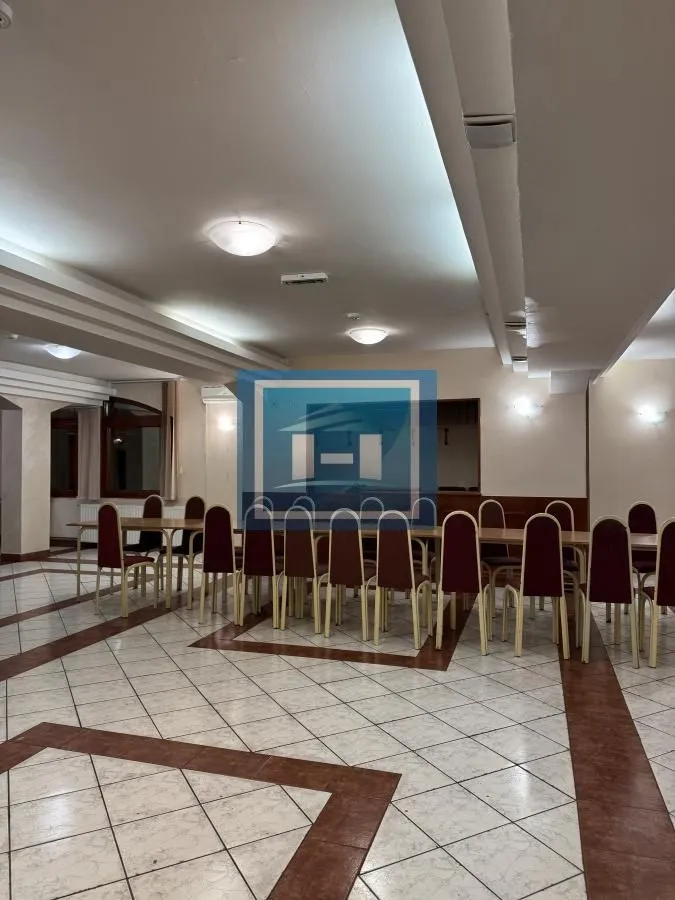 Prodaja, ugostiteljski objekat, 1560m², Despotovac, Srbija