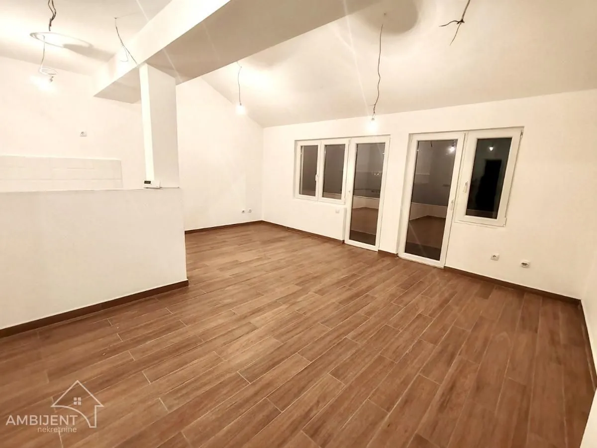 Sale, two bedroom apartment, 85m², Zemun Sve Podlokacije, Beograd