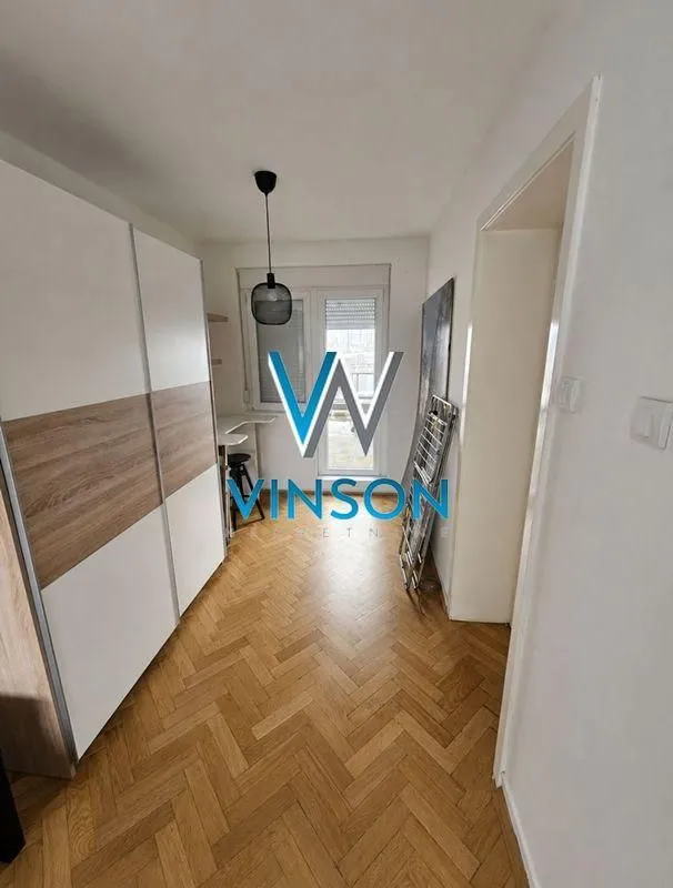 Prodaja, dvosoban stan, 48m², Centar, Novi Sad