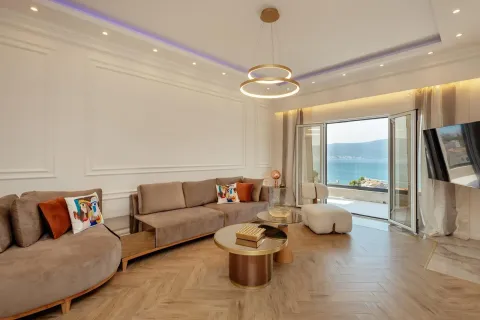 Rent, three bedroom apartment, 149m², Donja Lastva, Tivat - image 9