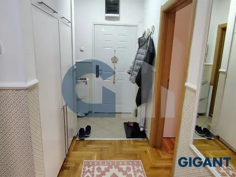 Sale, three bedroom apartment, 90m², Višnjička Banja, Palilula Sve Podlokacije - image 15