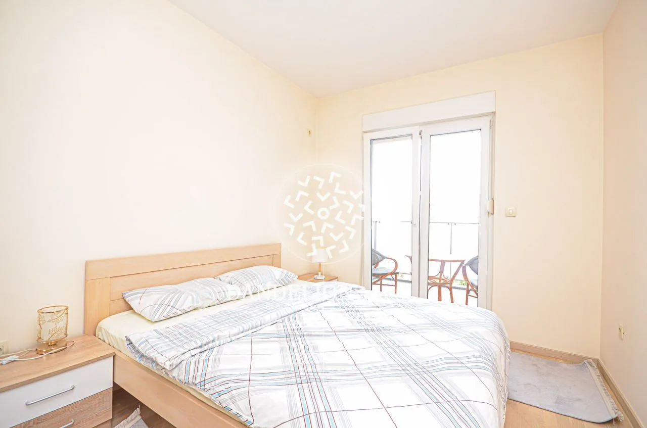 Rent, three bedroom apartment, 47m², City Kvart, Podgorica