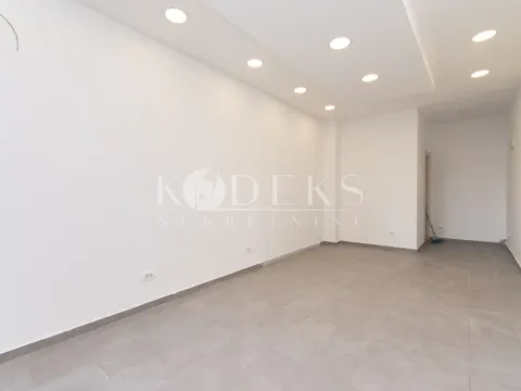 Rent, office space, 27m², Pobrežje, Podgorica - image 2