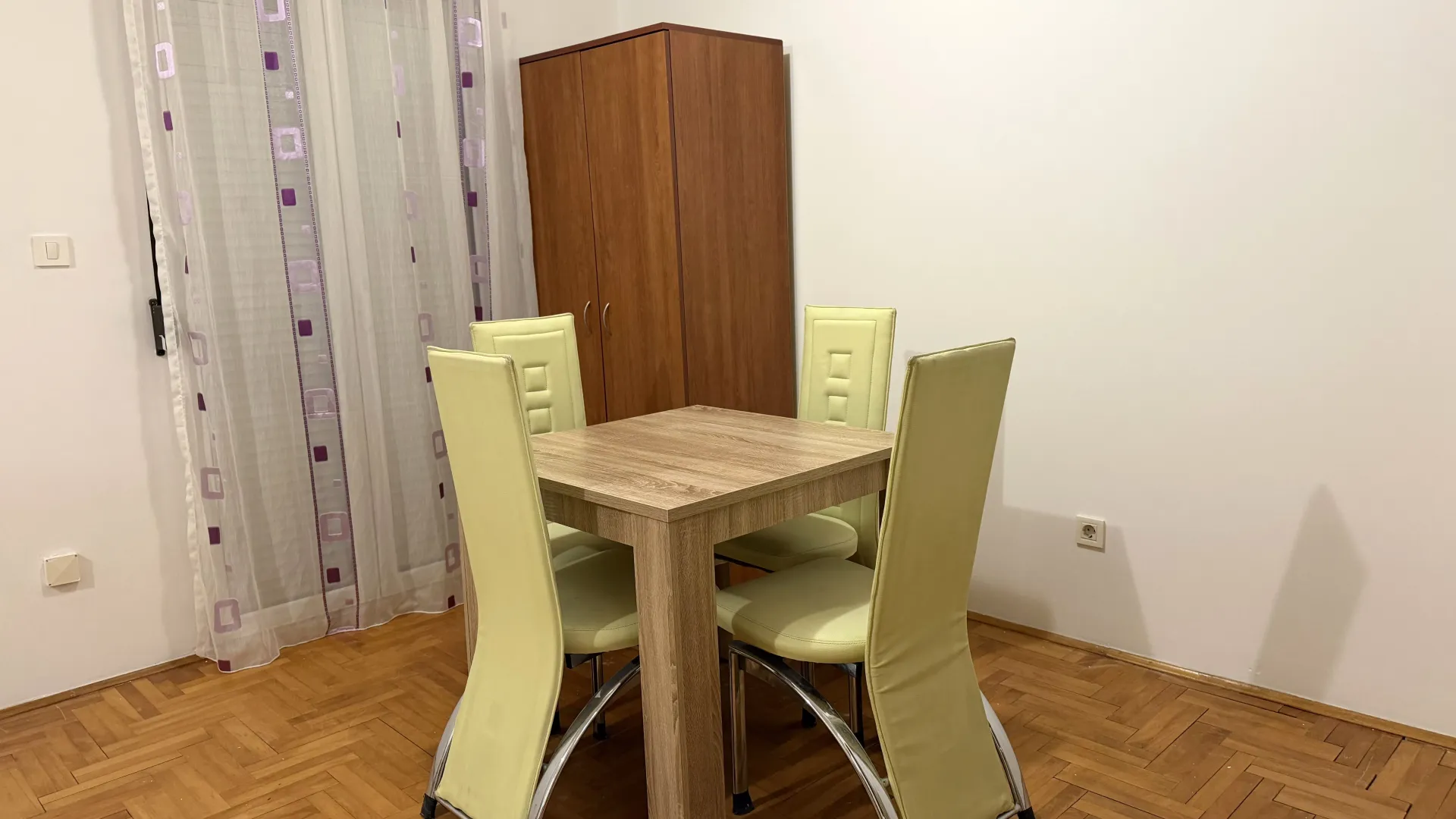 Rent, one bedroom apartment, 28m², Stari Aerodrom, Podgorica