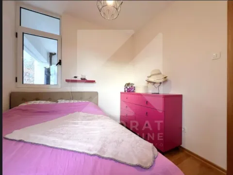 Sale, one bedroom apartment, 48m², Stari Aerodrom, Podgorica - image 9