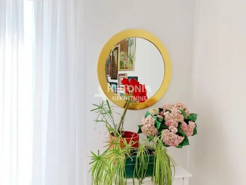 Rent, three bedroom apartment, 77m², Stari Grad, Beograd - image 3