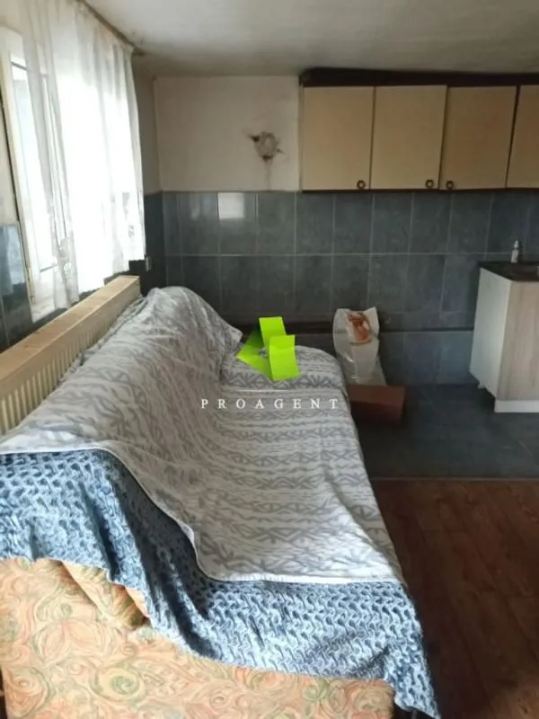 Sale, house, 300m², Palilula, Niš