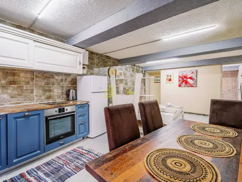 Prodaja, poslovni prostor, 1000m², Bečići, Budva - image 3