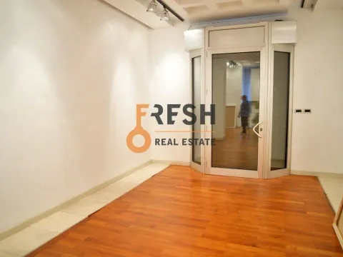 Prodaja, poslovni prostor, 170m², Centar, Podgorica - image 9