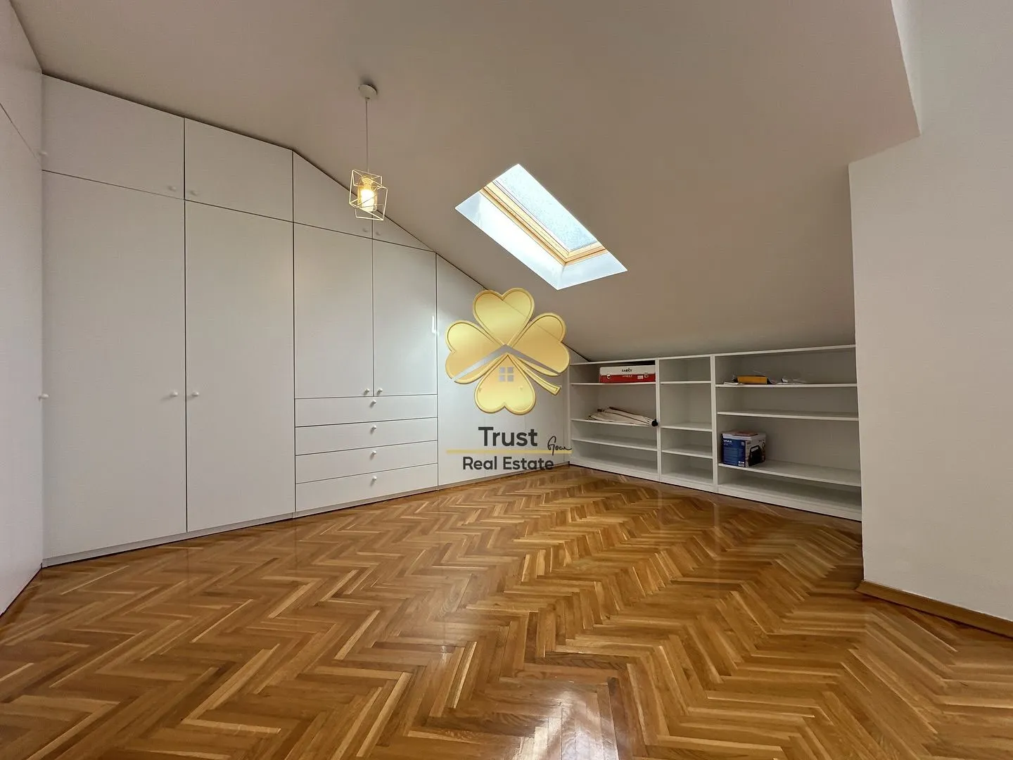 Rent, three bedroom apartment, 105m², Zagorič, Podgorica