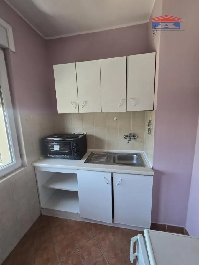 Izdavanje, jednosoban stan, 30m², Podbara, Novi Sad Sve Podlokacije