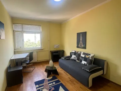 Izdavanje, četvorosoban stan, 106m², Aleksinac, Niš - image 4
