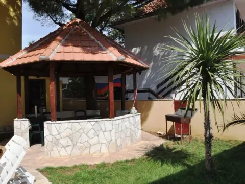 Prodaja, kuća, 300m², Tivat, Crna Gora - image 5