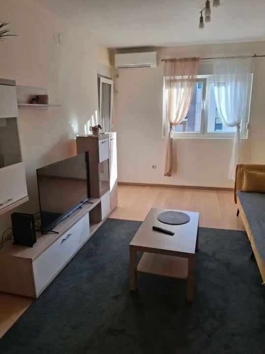 Rent, one bedroom apartment, 48m², City Kvart, Podgorica