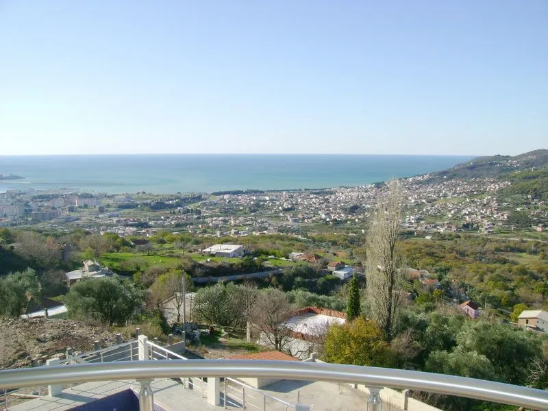 Prodaja, kuća, 400m², Bar, Crna Gora