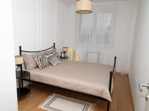 Izdavanje, dvosoban stan, 47m², Centar, Novi Sad - image 5