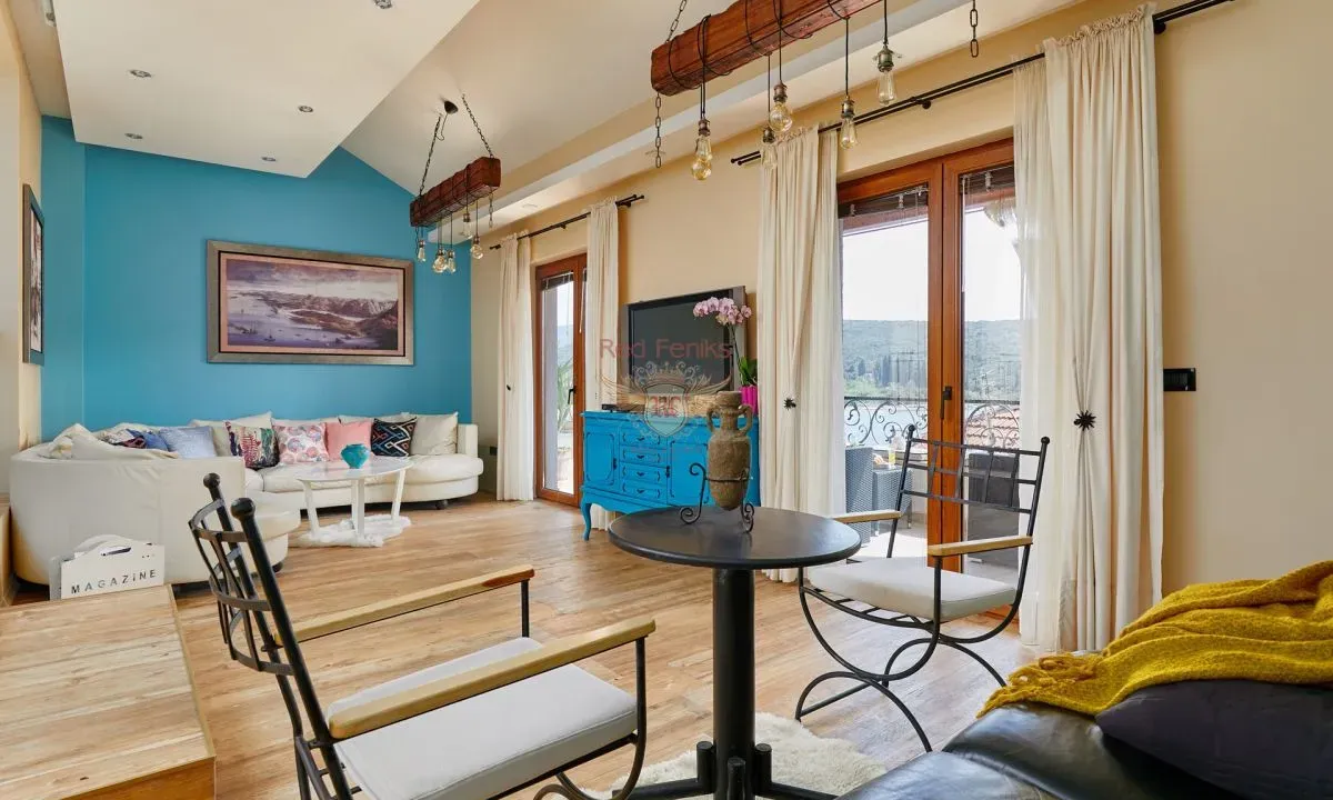 Prodaja, kuća, 265m², Kotor, Crna Gora