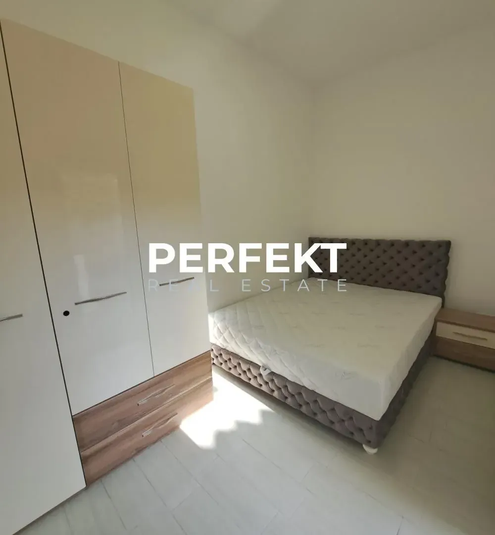 Izdavanje, jednosoban stan, 40m², Centar, Pančevo