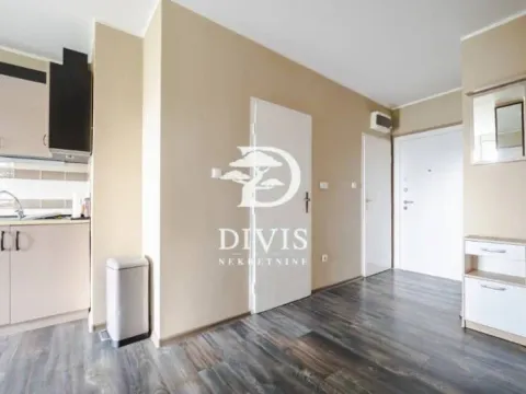Sale, two bedroom apartment, 58m², Zemun Sve Podlokacije, Beograd - image 9