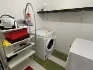 Izdavanje, kuća, 150m², Masline, Podgorica - image 12