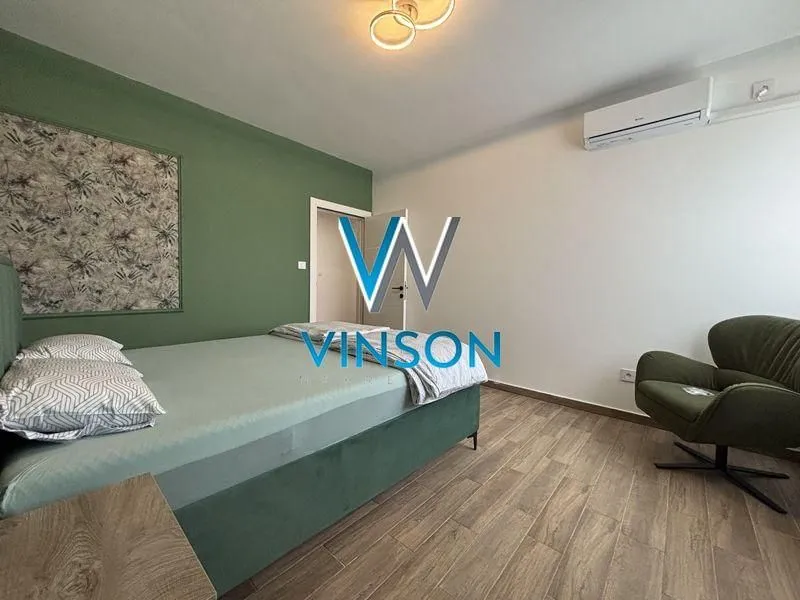 Izdavanje, dvosoban stan, 112m², Petrovaradin, Novi Sad
