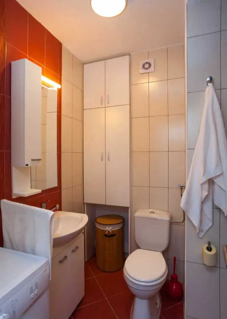Rent, two bedroom apartment, 55m², Radovići, Tivat