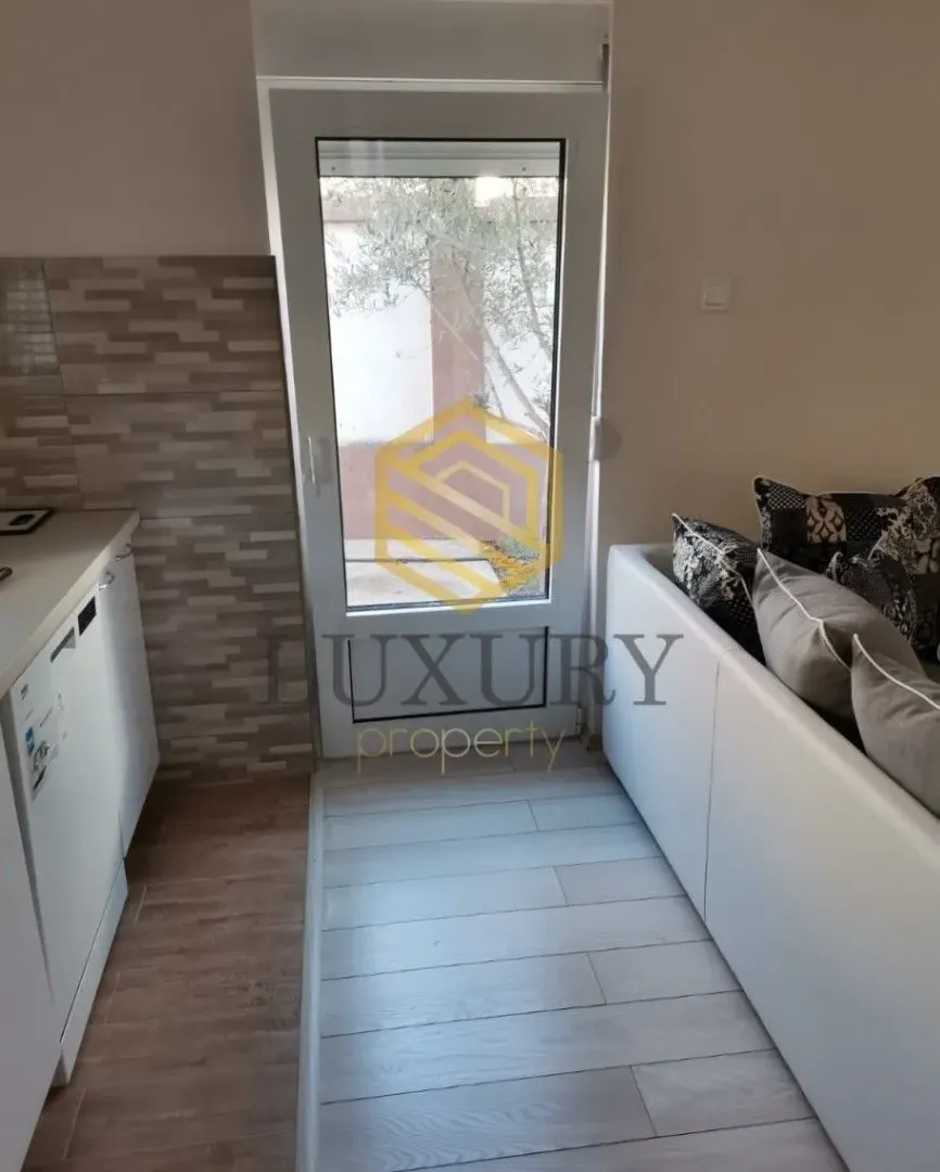 Rent, house, 50m², Stari Aerodrom, Podgorica