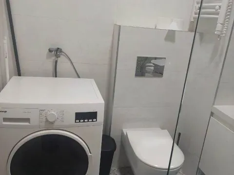 Izdavanje, jednosoban stan, 54m², City Kvart, Podgorica - image 17